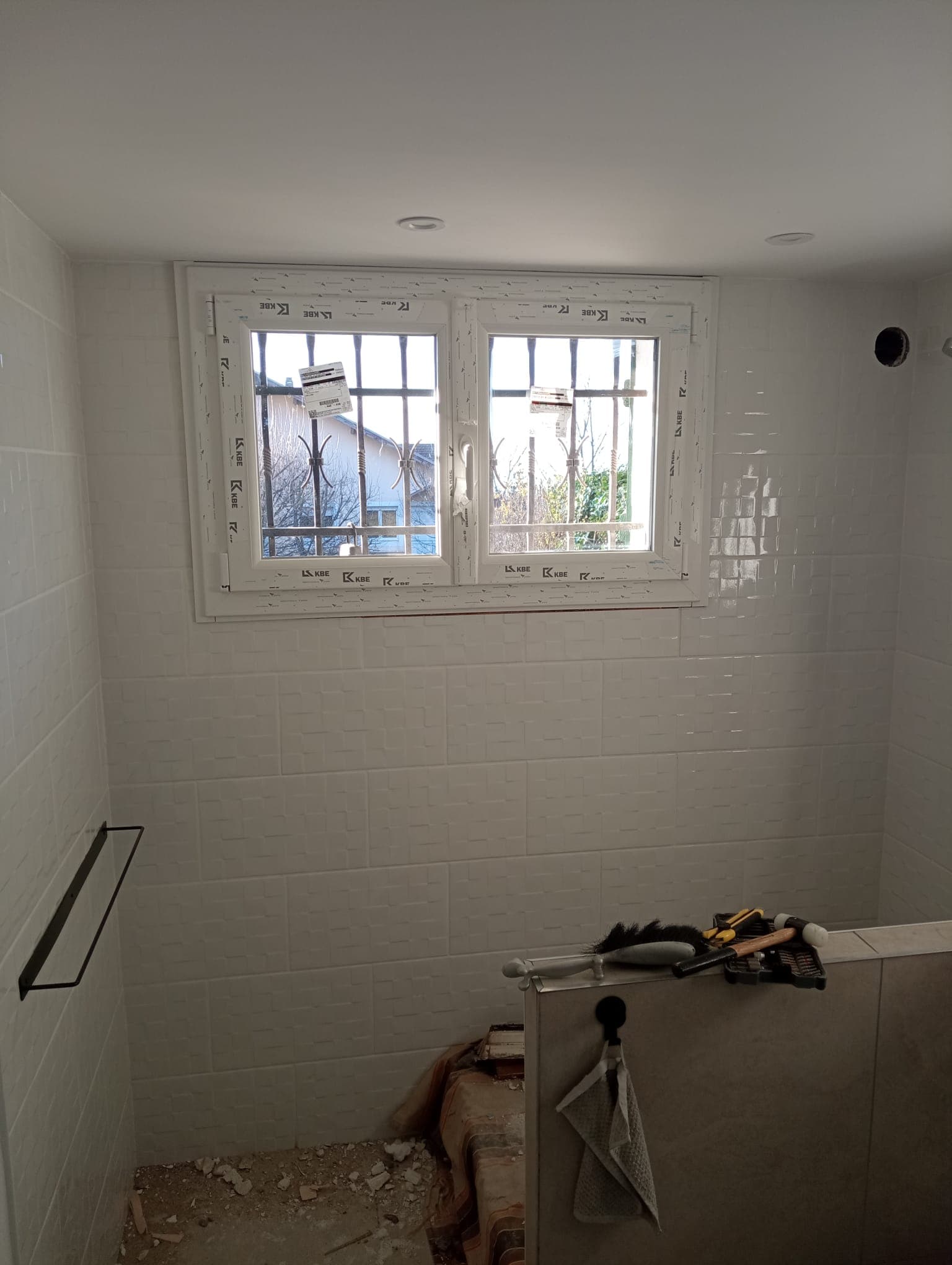 Pose fenêtre PVC en rénovation - Thonon-les-Bains