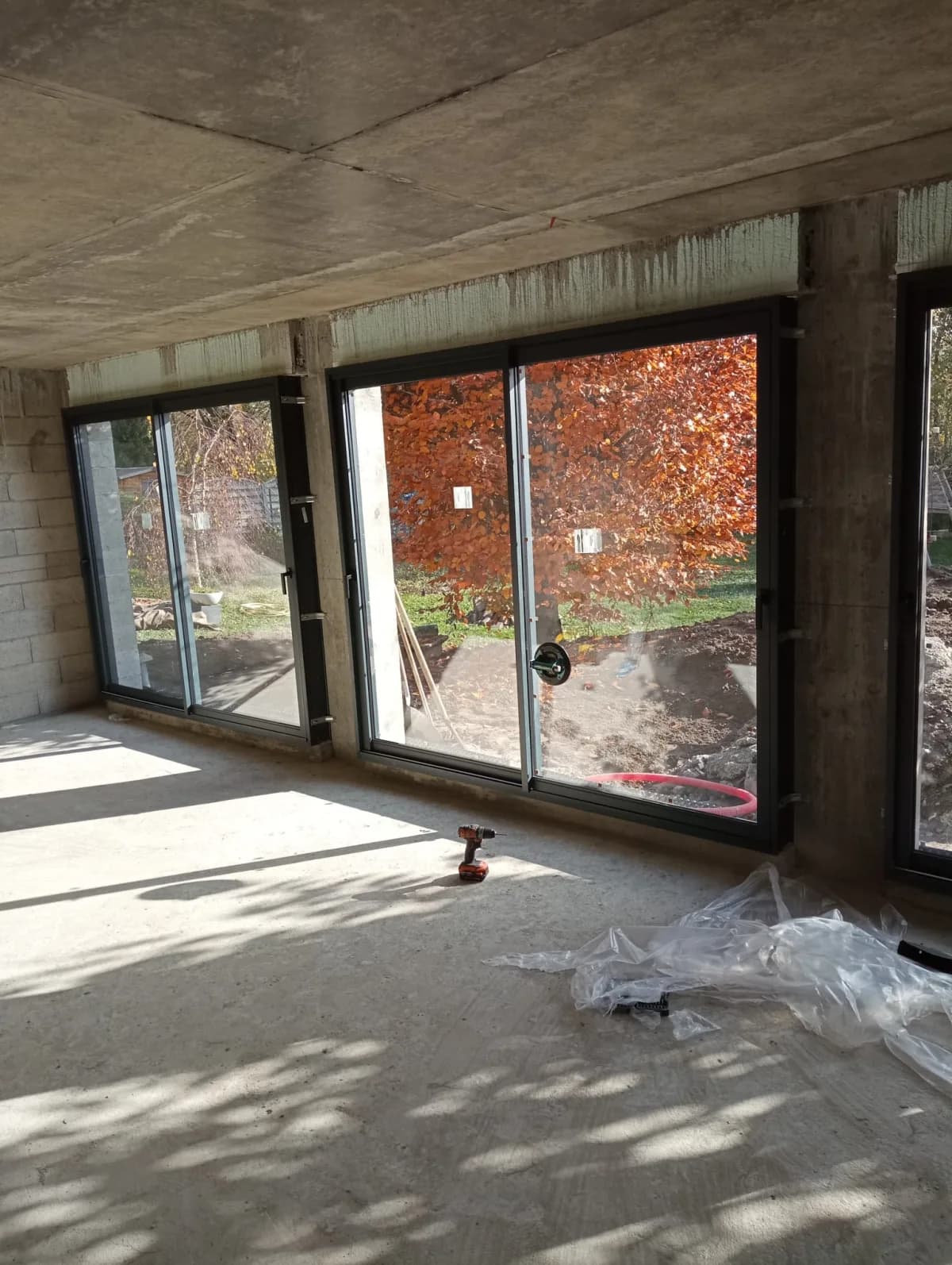 Fenêtre de toit Velux posée en combles - Thonon-les-Bains